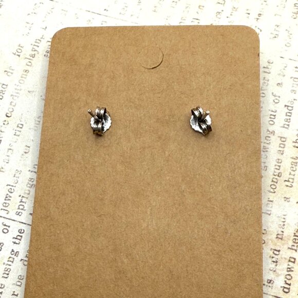 Sterling Silver Green Peridot White Pearl Drop Earrings 925 Pierced Posts - Picture 5 of 9